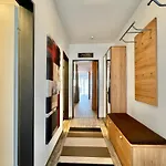Auszeit A5 Montana Haus *