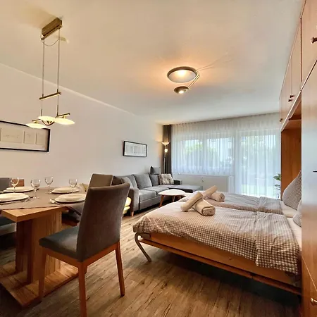 Auszeit A5 Montana Haus Апартаменты Оберстдорф